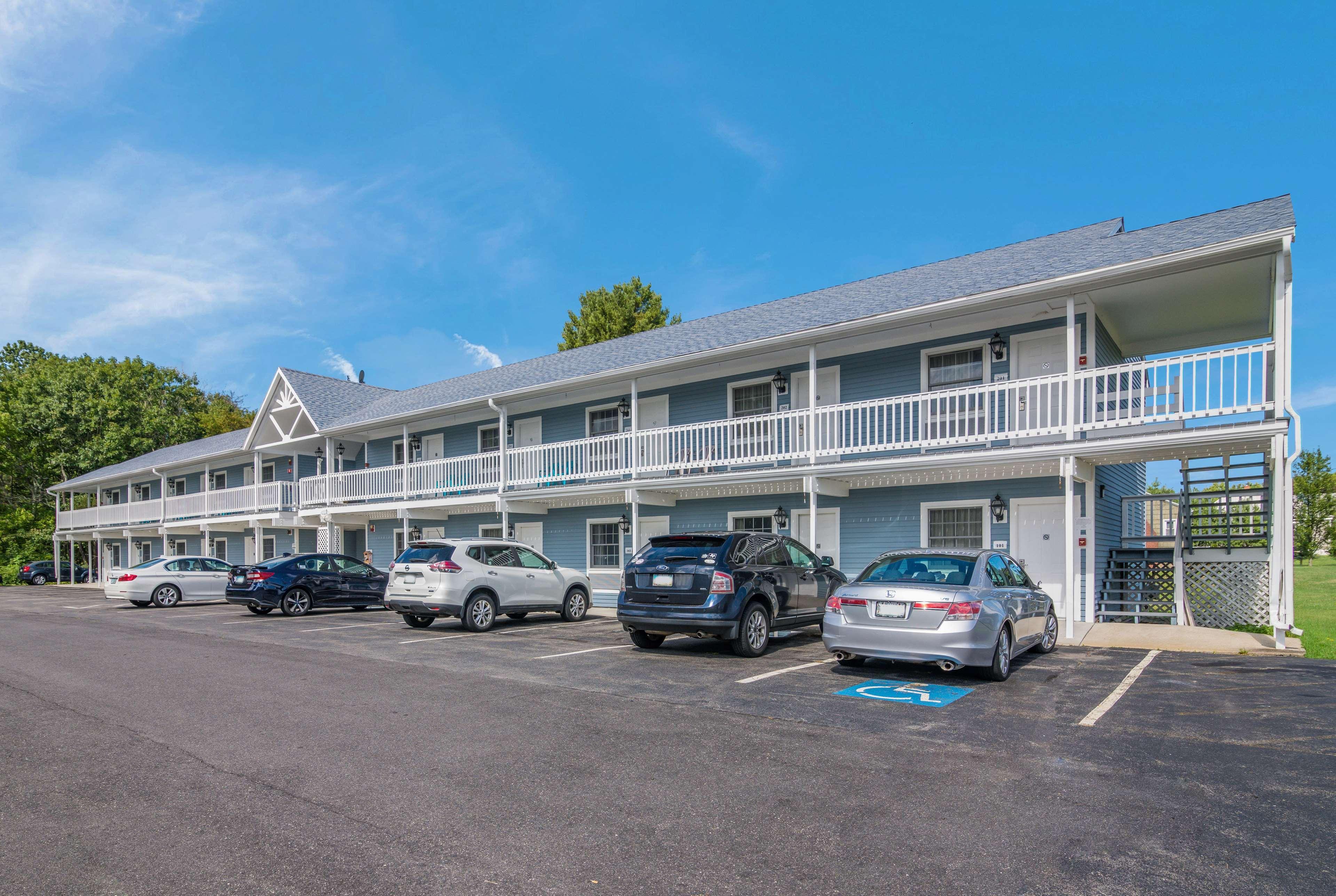 Americas Best Value Inn Scarborough Portland Exterior photo